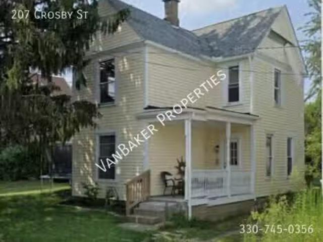 House for rent in Akron