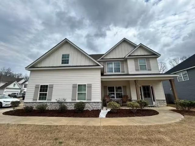 House for rent in Auburn