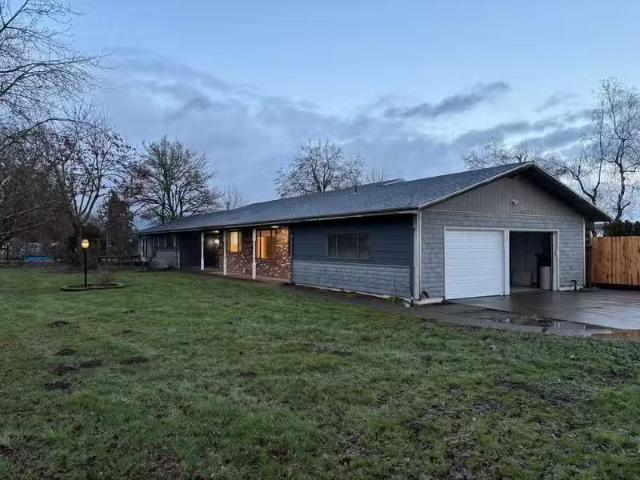 House for rent in Salem