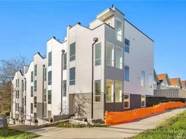 Condo for rent in Seattle