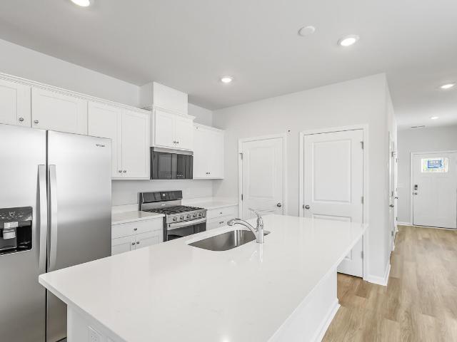 House for sale in Ravenel, South Carolina
