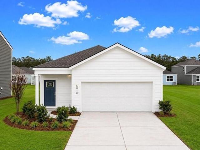 House for sale in Ravenel, South Carolina