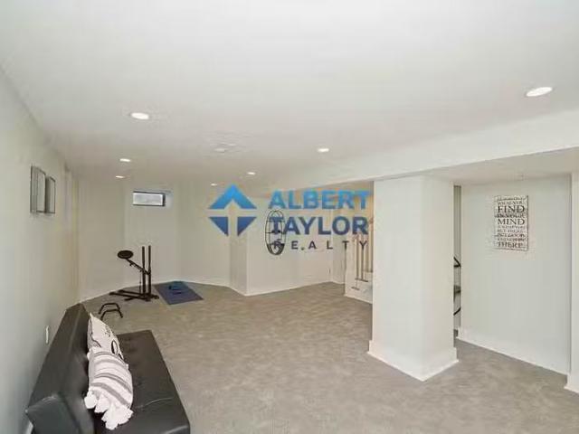 Condo for rent in Boston, Roxbury
