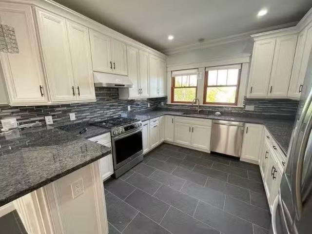House for rent in Brighton