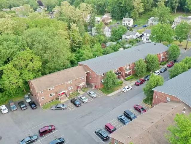 Condo for rent in East Brunswick, New Jersey