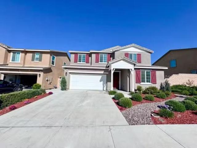 House for rent in Corona
