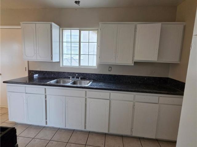 House for sale in Riverside, Riverside County