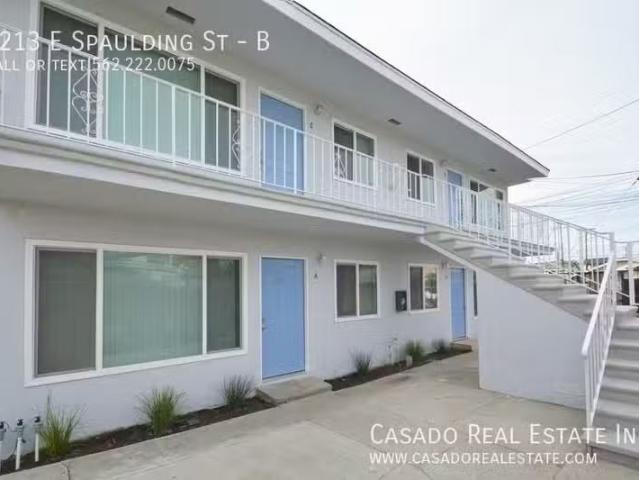 Condo for rent in Long Beach