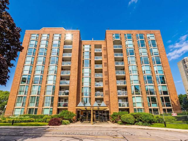 Condo for rent in Woburn, Ontario