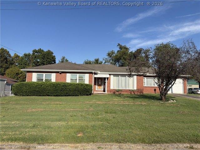 House for sale in Dunbar, West Virginia