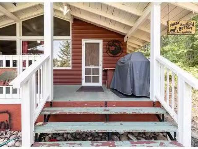 House for sale in Alberta