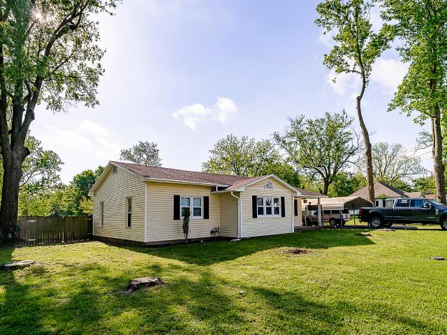 House for sale in Barry, Missouri