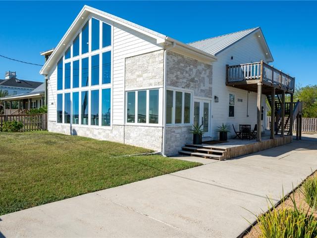 House for sale in Bayside, Texas