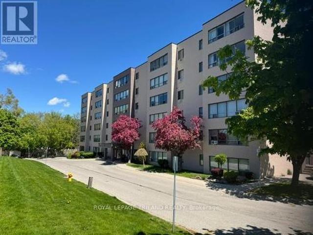 Condo for sale in Arva, Ontario