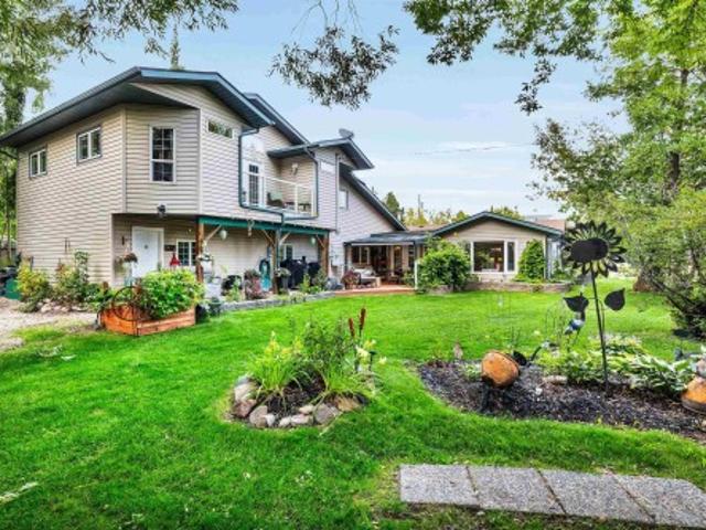 House for sale in Ross Haven, Alberta