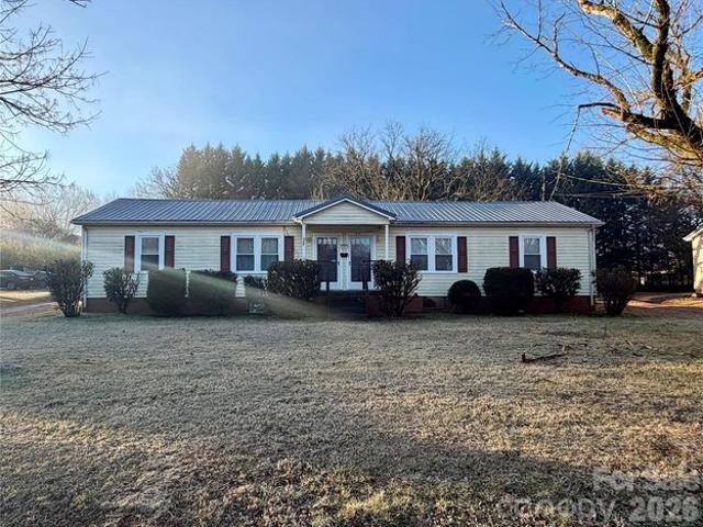 House for sale in Catawba, North Carolina