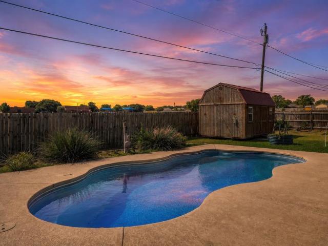 House for sale in Hewitt, Texas