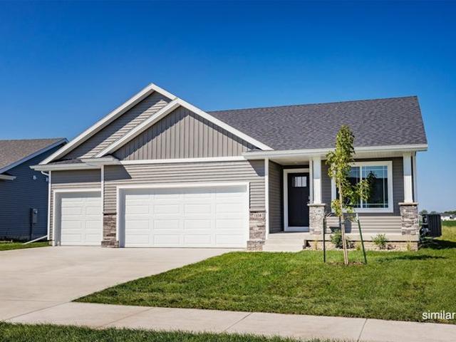 House for sale in Dallas Center, Iowa