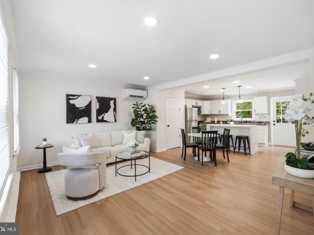 Townhouse for sale in Virginia