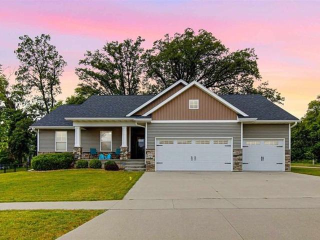 House for sale in Tiffin, Iowa