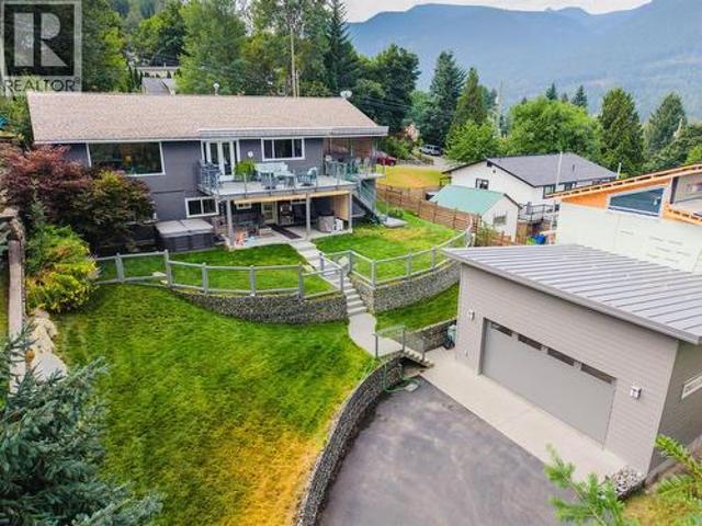 House for sale in Nelson, British Columbia