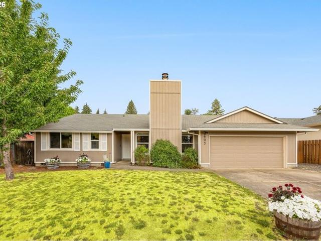 House for sale in Oregonia