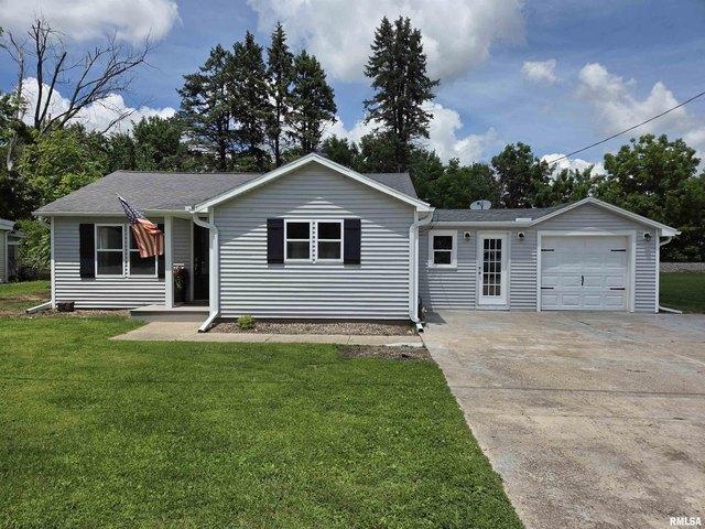 House for sale in Knoxville, Illinois