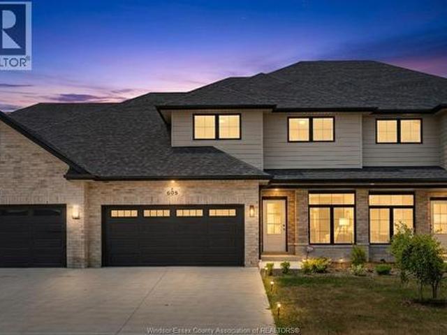 House for sale in Amherstburg, Ontario