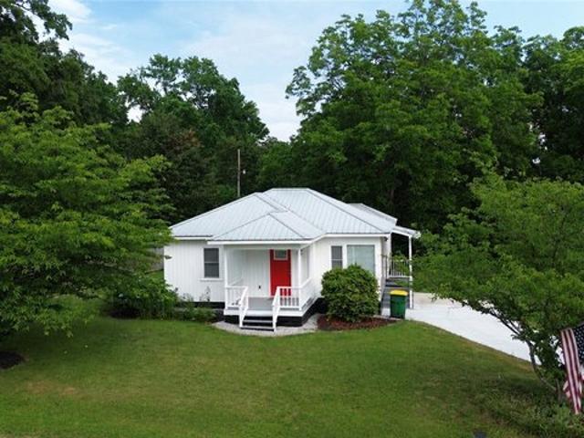 House for sale in Iva, South Carolina