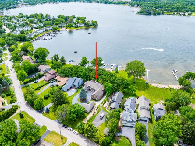 House for sale in Wauconda, Illinois