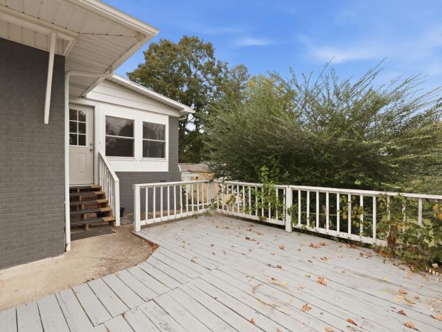 House for sale in Mayfield, Graves County