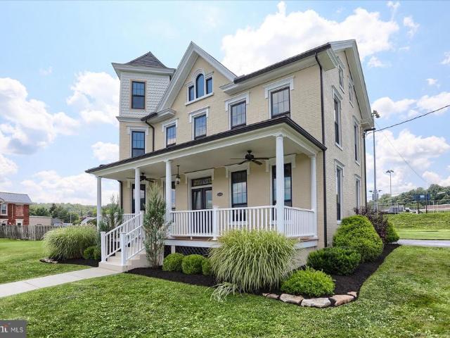 House for sale in Newport, Pennsylvania