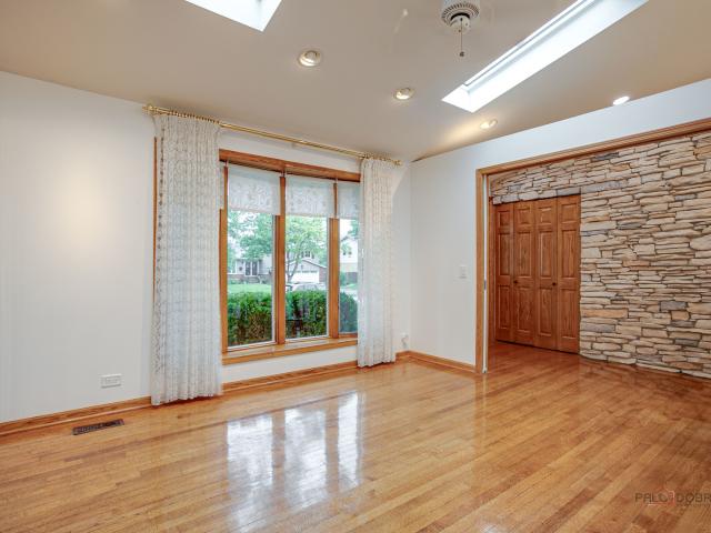 House for sale in Mount Prospect, Illinois