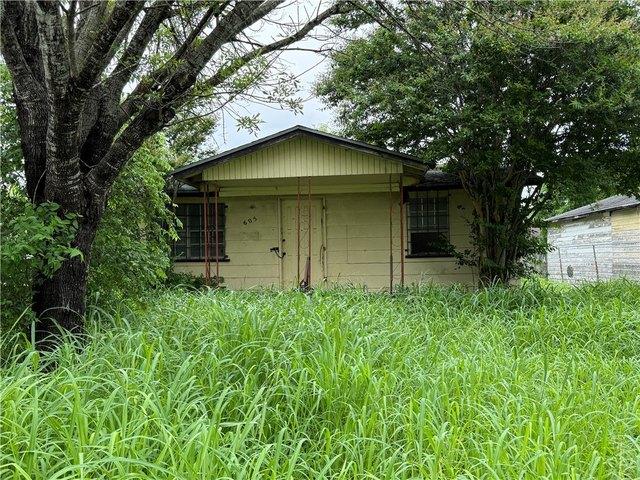 House for sale in Robstown, Texas