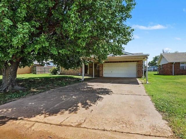 House for sale in Minco, Oklahoma