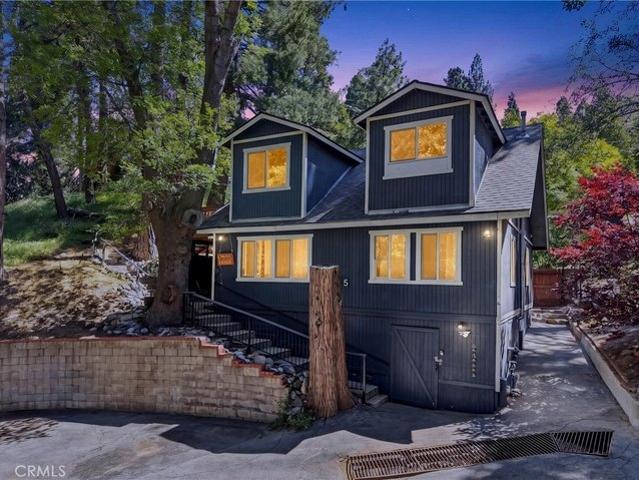 House for sale in Cedarpines Park, California