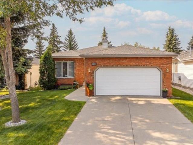 House for sale in Wedgewood, Alberta