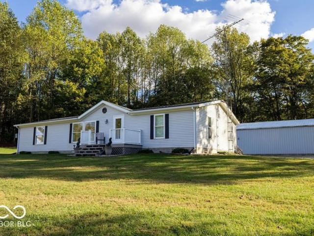 House for sale in Connersville, Indiana