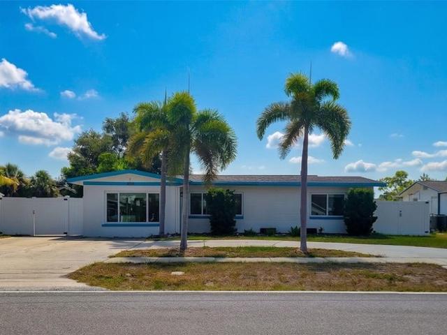 House for sale in Tarpon Springs, Florida