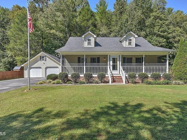 House for sale in Unicoi, East Tennessee