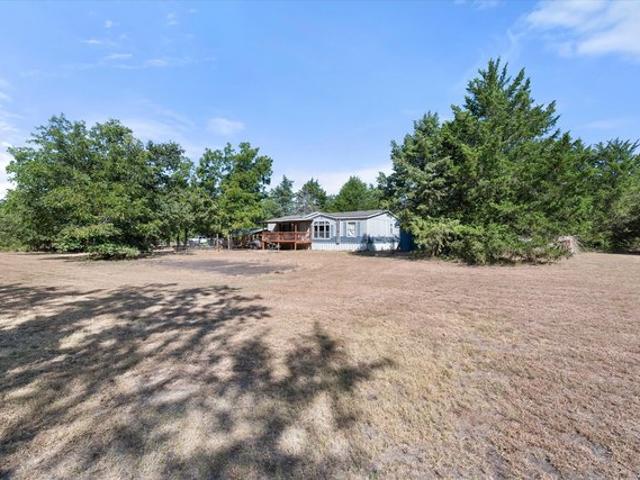 House for sale in Navarro, Texas
