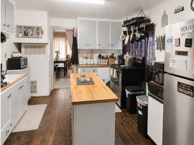 House for sale in Oregonia