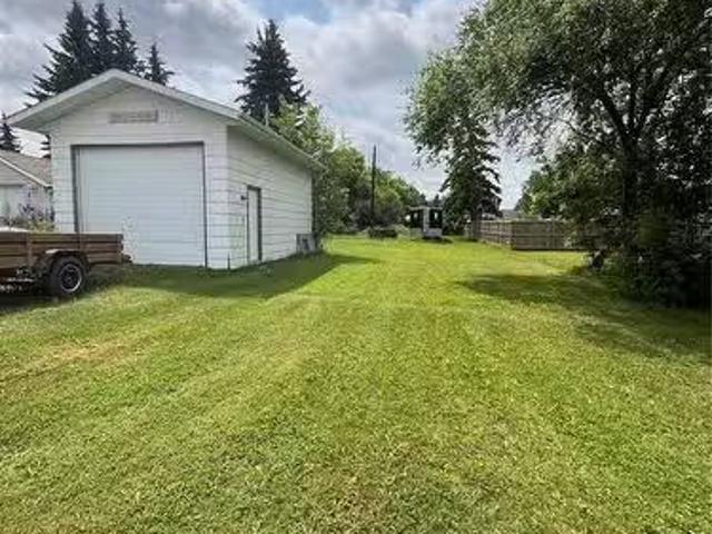 House for sale in Moosomin, Saskatchewan