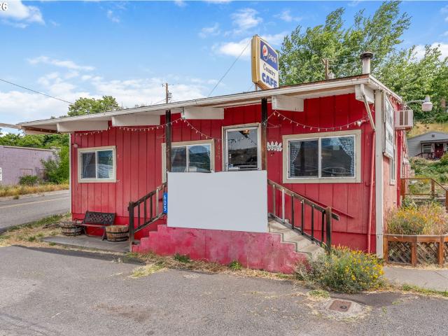 Property for rent in Lyle, Washington