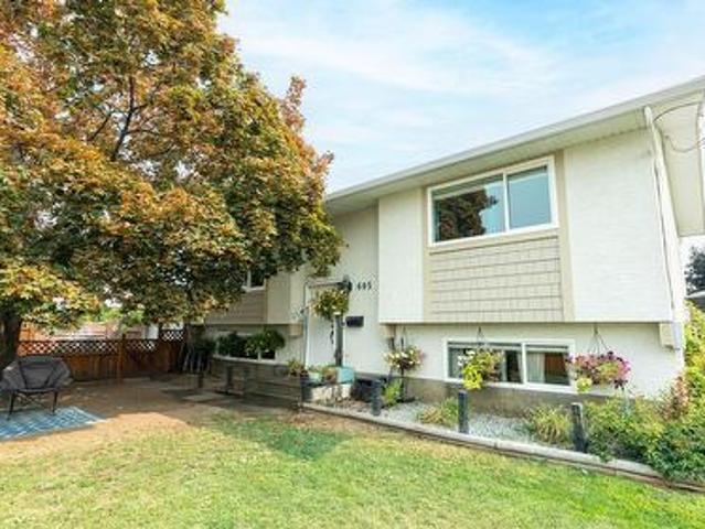House for sale in Winfield, British Columbia