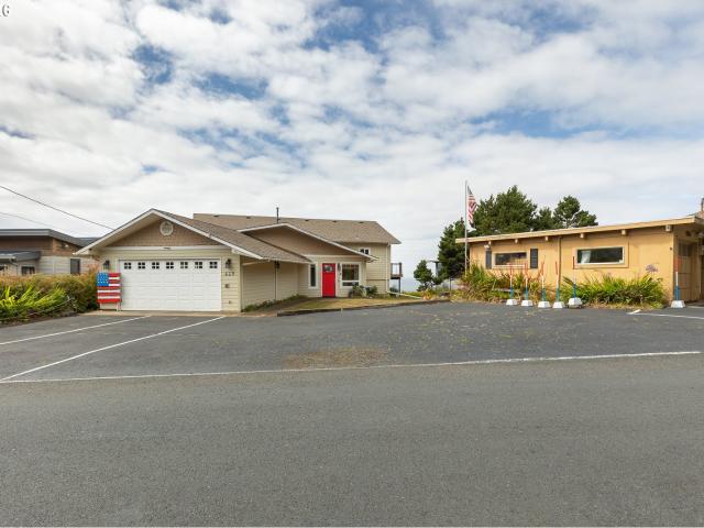 House for sale in Oregonia