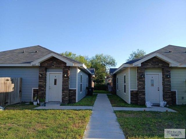 House for sale in Cameron, Texas