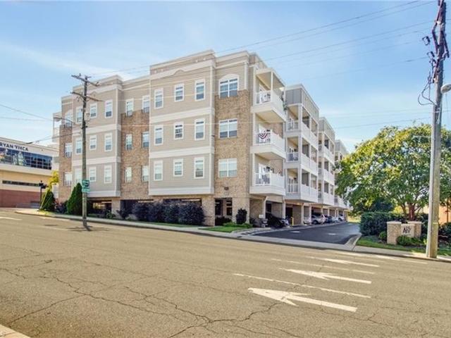 Condo for sale in Greensboro, Guilford County