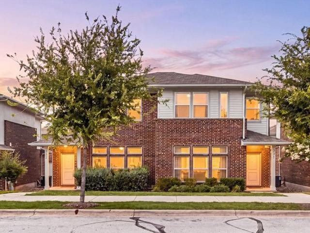 Townhouse for sale in Williamson, Texas