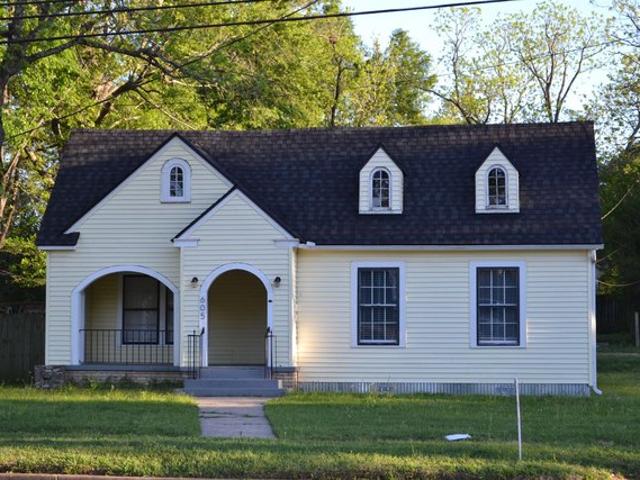 House for sale in Gilchrist, Texas